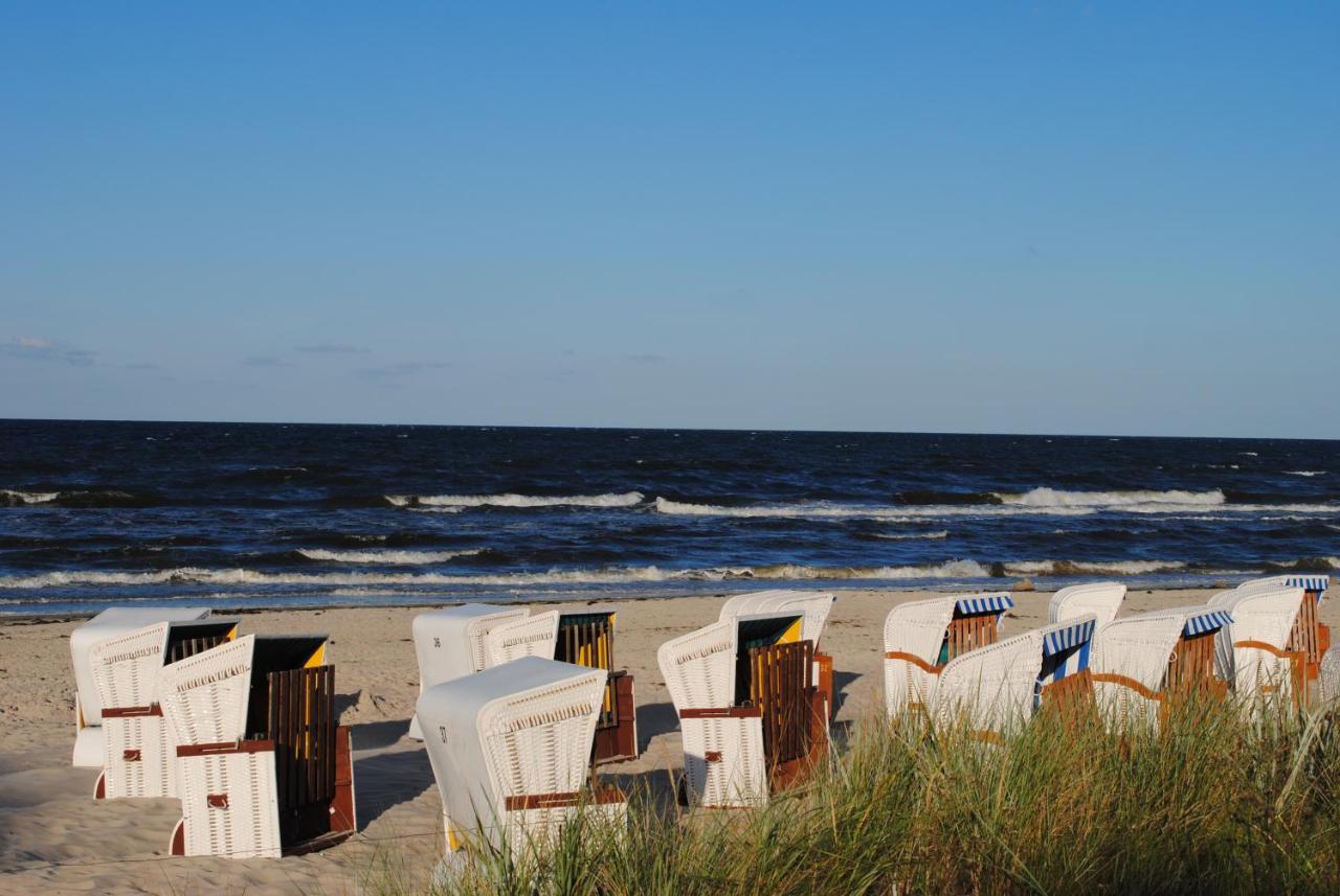 Strandvilla Gudrun Zur Meerseite Mit Balkon Binz Luaran gambar